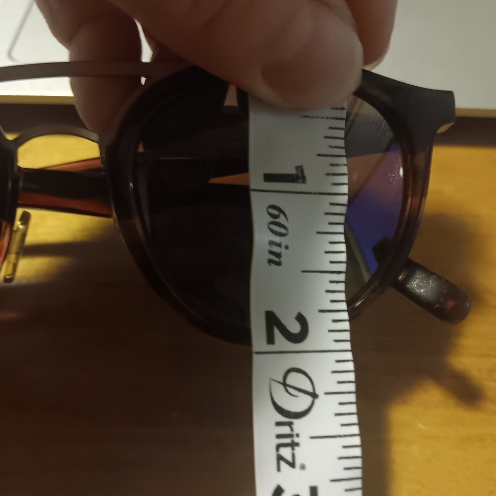 Maui Jim  Brown Sunglasses - Picture 9 of 13